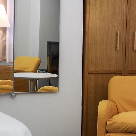 Hotel Cavour Et Des Officiers 바드 외부 사진